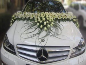 قیمت سفارش دسته گل تاج گل باکس گل برای گل آرایی گل کاری ماشین خودرو عروس توسط بهترین گل فروشی های هرمزگان بندرعباس
