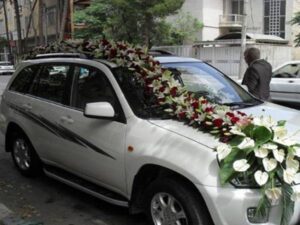 قیمت گل آرایی و گل کاری ماشین خودرو عروس در شیراز | گل آرایی ماشین عروس شیراز و گل کاری ماشین عروس شیراز