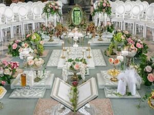 گلفروشی ها سفارش دسته باکس تاج گل و گل آرایی سفره اتاق مراسم تولد عروسی گل کاری اتاق عقد ماشین عروس سنندج کردستان