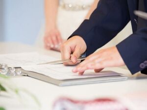 دفاتر محضرخانه ثبت خانه عقد ازدواج عروسی دفتر طلاق لوکس لاکچری سنندج بانه مریوان قروه سقز استان کردستان