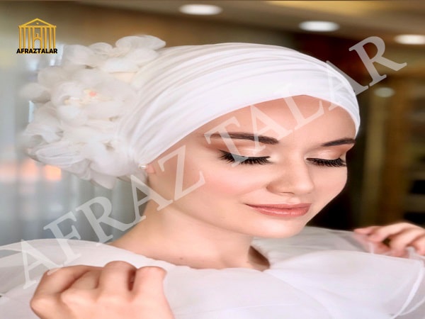 خدمات زیبایی پاکسازی پوست بوتاکس اکستنشن مو کاشت مانیکور پدیکور کاشت مژه اپسلاسیون میکاپ آرایش عروس استانبول ترکیه